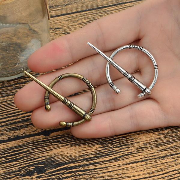pins, brooches viking brooch ancient medieval scarves shawls clasp pin buckle norse jewelry gift for men boy, Gray
pins, brooches viking brooch ancient medieval scarves shawls clasp pin buckle norse jewelry gift for men boy, Gray