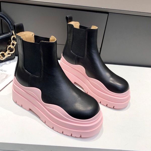 autumn and winter mid-tube chelsea short boots leather slope with fashion women's bootss casual designer martin boot increased wear-res, Black
autumn and winter mid-tube chelsea short boots leather slope with fashion women's bootss casual designer martin boot increased wear-res, Black