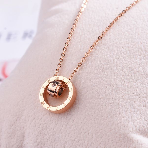 steel necklace, female roman numeral diamond, 18k rose gold with bone chain accessories, pendant does not fade net red, Silver
steel necklace, female roman numeral diamond, 18k rose gold with bone chain accessories, pendant does not fade net red, Silver