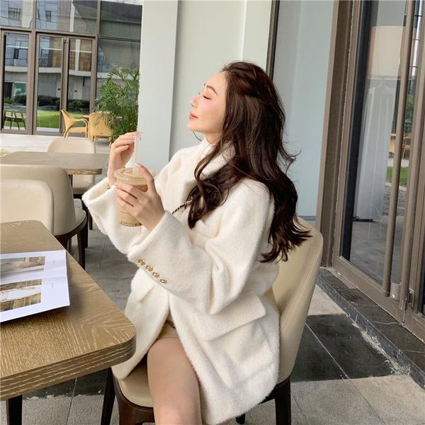 women's wool & blends woolen coat 2021 winter loose thick quilted niche design sense furry suit female korean version of jacket, Black
women's wool & blends woolen coat 2021 winter loose thick quilted niche design sense furry suit female korean version of jacket, Black
