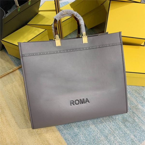 designer luxury totes sunshine shopper bag brown women roma wholesale handbag medium calf leather size:40*20*35 cm
designer luxury totes sunshine shopper bag brown women roma wholesale handbag medium calf leather size:40*20*35 cm