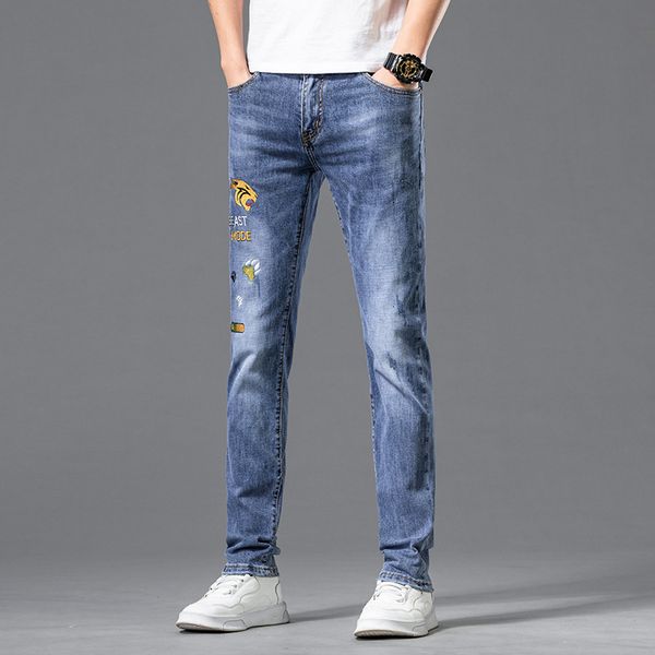 jeans spring and summer elastic slim middle waist blue casual tiger head embroidered trousers fit small foot straight pants
jeans spring and summer elastic slim middle waist blue casual tiger head embroidered trousers fit small foot straight pants