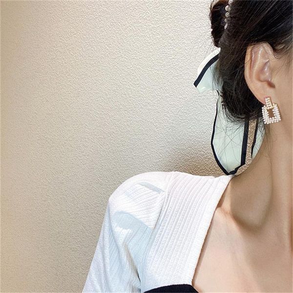 stud 2021 korea trend retro sweet geometric square pearl earrings for women girls dating wedding travel jewelry accessories gift, Golden;silver
stud 2021 korea trend retro sweet geometric square pearl earrings for women girls dating wedding travel jewelry accessories gift, Golden;silver