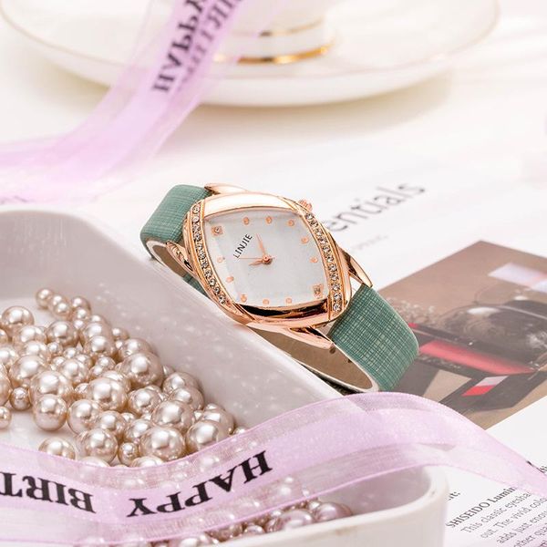 women diamond watches starry luxury bracelet watch ladies casual leather band quartz wristwatch female clock zegarek damski 02 wristwatches, Slivery;brown
women diamond watches starry luxury bracelet watch ladies casual leather band quartz wristwatch female clock zegarek damski 02 wristwatches, Slivery;brown