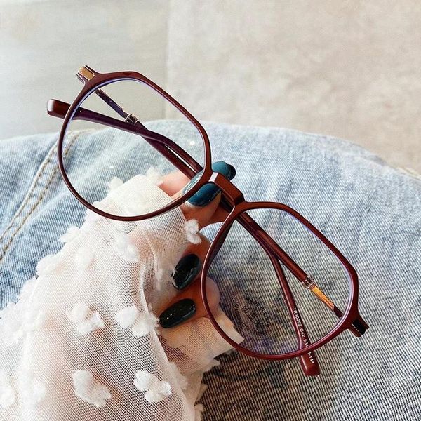 sunglasses the tr90 anti-blue glasses irregular metal frame for men and women plain mirror retro myopia, White;black
sunglasses the tr90 anti-blue glasses irregular metal frame for men and women plain mirror retro myopia, White;black