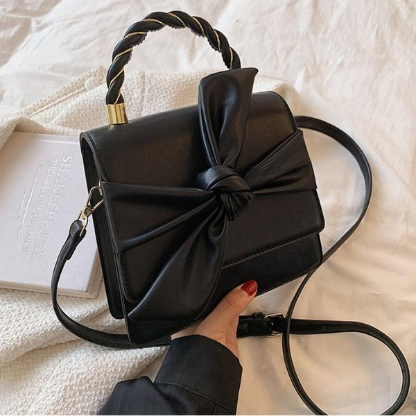 evening bags high-quality ladies shoulder bag 2021 trendy bow-knot hand-held handbags all-match underarm messenger
evening bags high-quality ladies shoulder bag 2021 trendy bow-knot hand-held handbags all-match underarm messenger