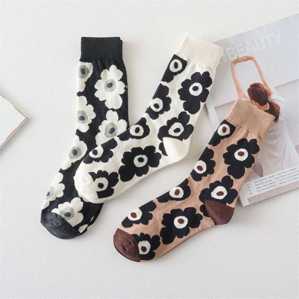 spring style version cotton flower middle elegant red, Black;white 
spring style version cotton flower middle elegant red, Black;white