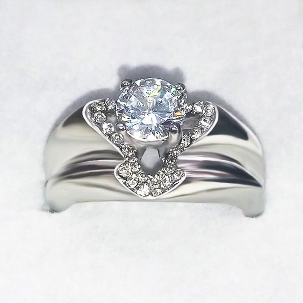 mens and womens ring creative heart-shaped simulation female fashion couple engagement, Golden;silver
mens and womens ring creative heart-shaped simulation female fashion couple engagement, Golden;silver