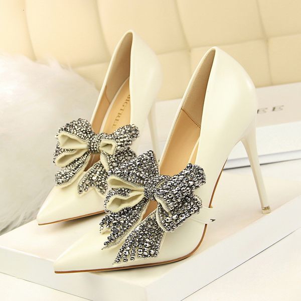 sandals luxury crystal thin high heels butterfly-knot wedding shoes autumn pointed fashion women pumps pu leather shallow msmg, Black
sandals luxury crystal thin high heels butterfly-knot wedding shoes autumn pointed fashion women pumps pu leather shallow msmg, Black
