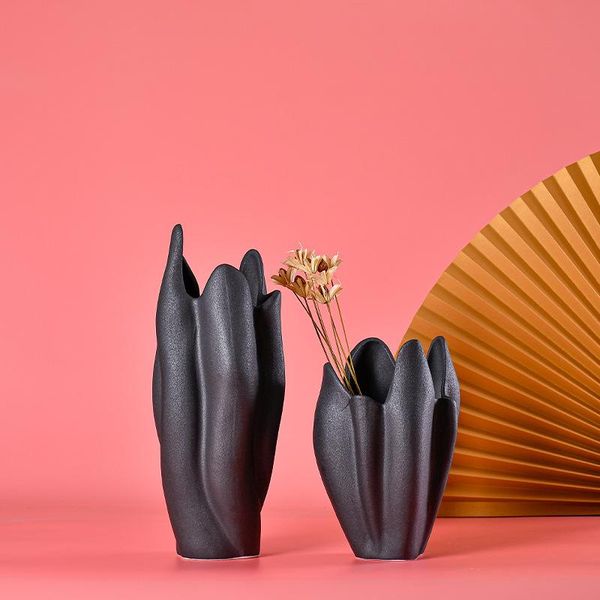vases ceramic vase black texture irregular crafts flower arrangement hydroponics accessories home decoration
vases ceramic vase black texture irregular crafts flower arrangement hydroponics accessories home decoration