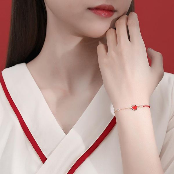 charm bracelets 2021 ruyi lock bracelet female restore ancient ways this life year hand rope ornaments, Golden;silver
charm bracelets 2021 ruyi lock bracelet female restore ancient ways this life year hand rope ornaments, Golden;silver