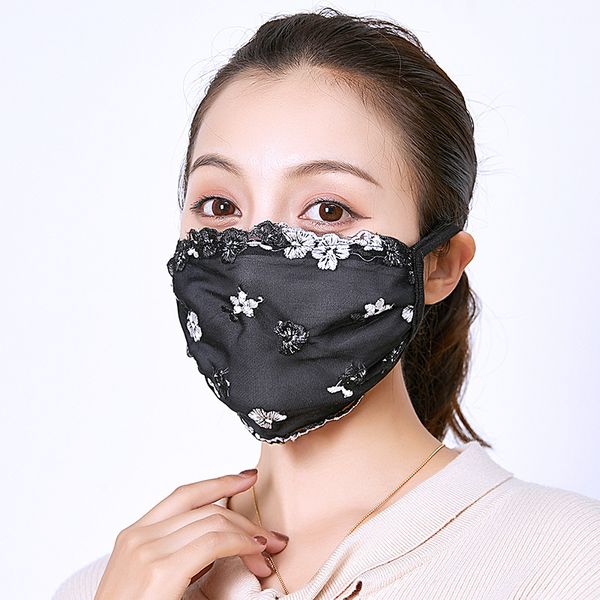 and autumn winter women's lace mask double-layer three-layer thick embroidered flowers pure cotton breathable increased warmth
and autumn winter women's lace mask double-layer three-layer thick embroidered flowers pure cotton breathable increased warmth