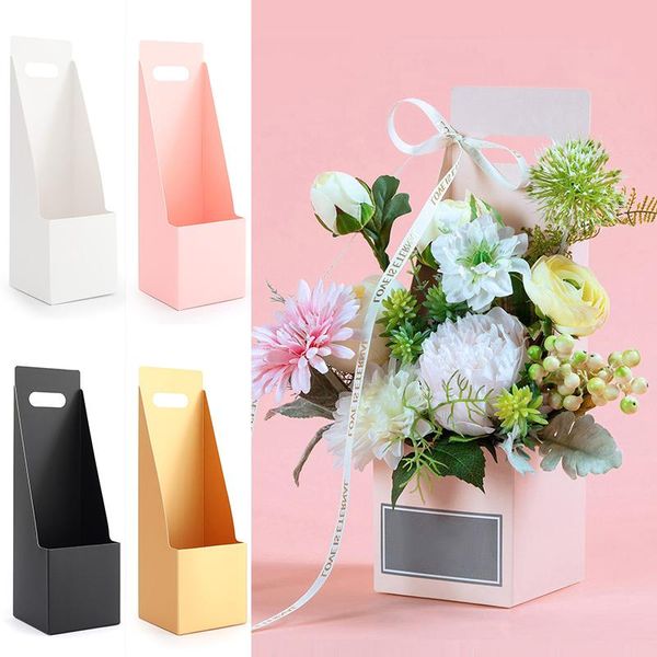 gift wrap portable kraft paper bag flowers box florist wedding party candy flower packing handbags waterproof cardboard boxes
gift wrap portable kraft paper bag flowers box florist wedding party candy flower packing handbags waterproof cardboard boxes