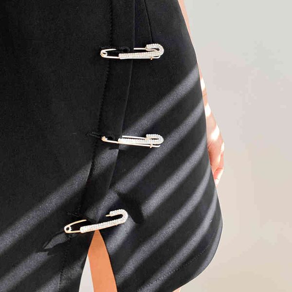 skirt get fashion pin design irregular ladies waist female summer thin bottoms short skirts, Black
skirt get fashion pin design irregular ladies waist female summer thin bottoms short skirts, Black