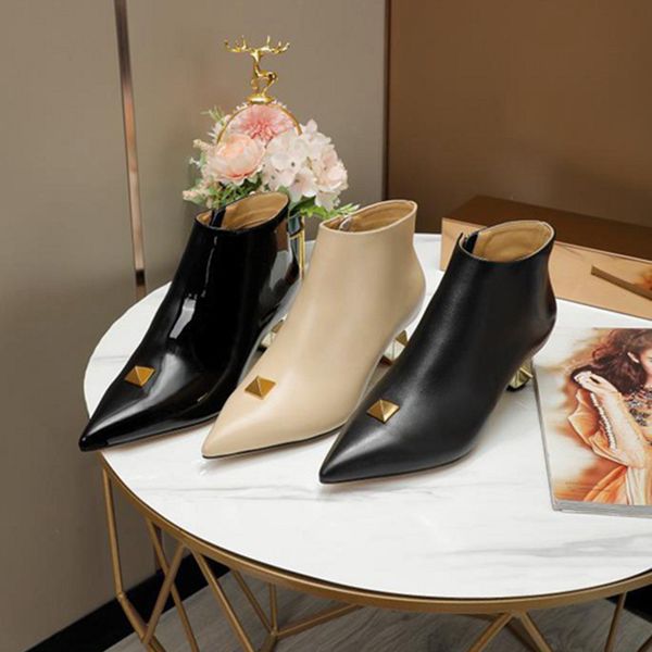 high heels designer women boots pointed toe cowhide leather 4.5cm woman fashion winter shoes ankle booties 3 colors, Black
high heels designer women boots pointed toe cowhide leather 4.5cm woman fashion winter shoes ankle booties 3 colors, Black