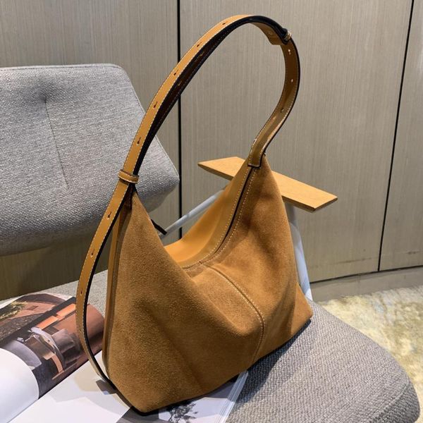 evening bags 2021 shoulder bag fashion all-match large-capacity crossbody frosted leather brown underarm texture tote
evening bags 2021 shoulder bag fashion all-match large-capacity crossbody frosted leather brown underarm texture tote