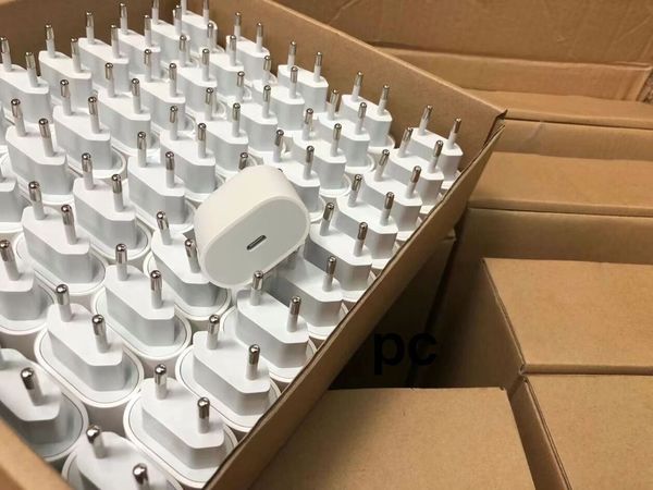 20w pd fast charger usb-c quick charging type c us plug ac power adapter charger charging fo11 12pro max with box
20w pd fast charger usb-c quick charging type c us plug ac power adapter charger charging fo11 12pro max with box