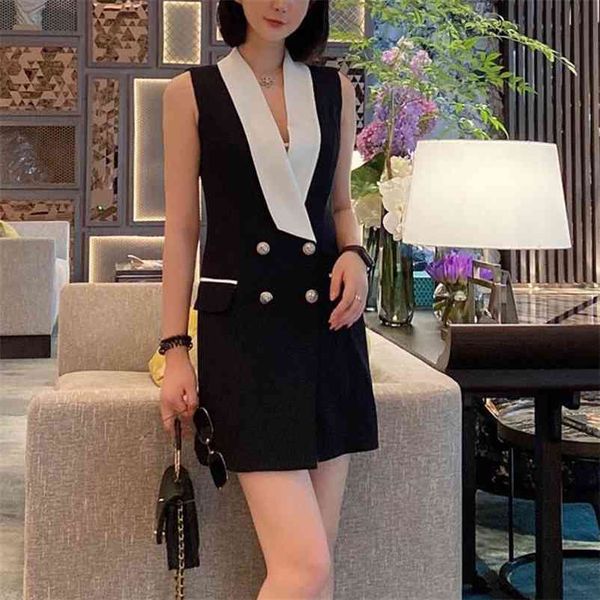 high street est designer women's elegant sleeveless lion buttons double breasted color block notched collar mini dress 210521, Black;gray
high street est designer women's elegant sleeveless lion buttons double breasted color block notched collar mini dress 210521, Black;gray