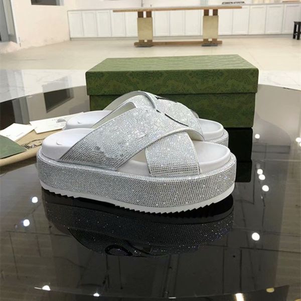 2021 latest fashion women's sandals slippers thick design custom logo shiny crystal antiskid sole luxury elegant 35-42, Black
2021 latest fashion women's sandals slippers thick design custom logo shiny crystal antiskid sole luxury elegant 35-42, Black
