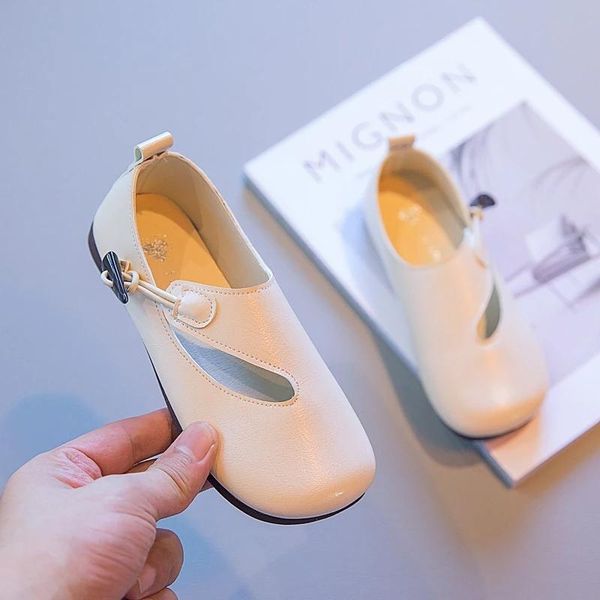 flat shoes girl princess shoe kids hollow flats autumn 2021 children fashion soft leather casual back to school 23-34, Black;grey
flat shoes girl princess shoe kids hollow flats autumn 2021 children fashion soft leather casual back to school 23-34, Black;grey
