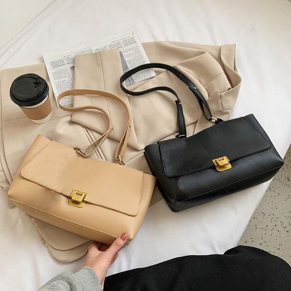 fashion pu leather shoulder crossbody bag portable solid women handbag large capacity commuter casaul street travel totes 2021 bags
fashion pu leather shoulder crossbody bag portable solid women handbag large capacity commuter casaul street travel totes 2021 bags