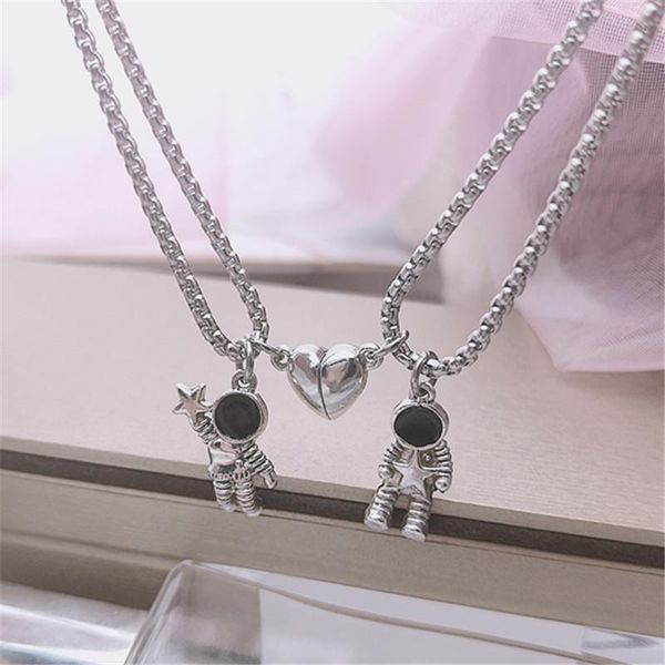 pendant necklaces for women men jewelry on the neck stainless steel couple paired pendants attract astronauts chain 2021 trend, Silver
pendant necklaces for women men jewelry on the neck stainless steel couple paired pendants attract astronauts chain 2021 trend, Silver