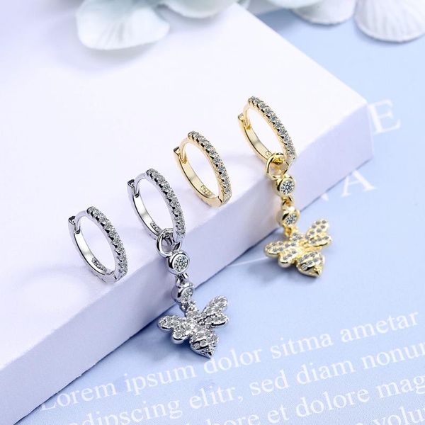 dainty female crystal bee stone earrings charm gold silver color hoop trendy white zircon wedding for women & huggie, Golden;silver
dainty female crystal bee stone earrings charm gold silver color hoop trendy white zircon wedding for women & huggie, Golden;silver