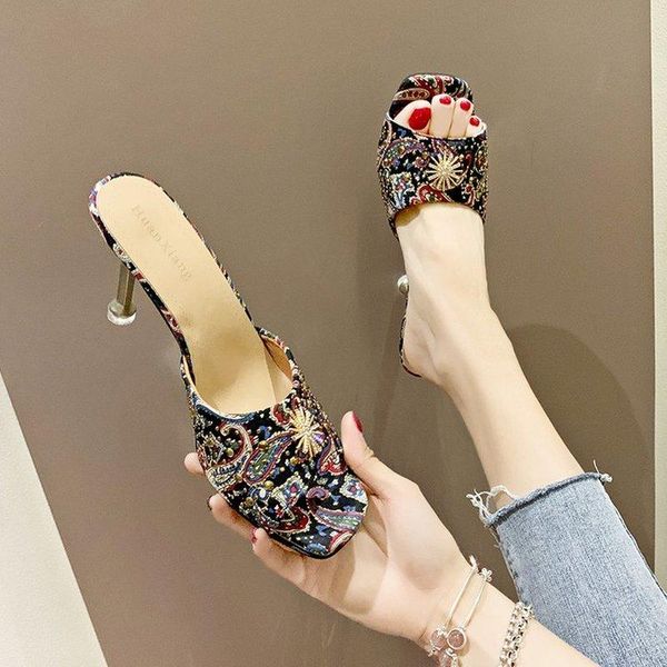 sandals 2021 summer high-quality women slippers thick bottom word drag shoes zapatillas mujer high heels casual shoe, Black
sandals 2021 summer high-quality women slippers thick bottom word drag shoes zapatillas mujer high heels casual shoe, Black