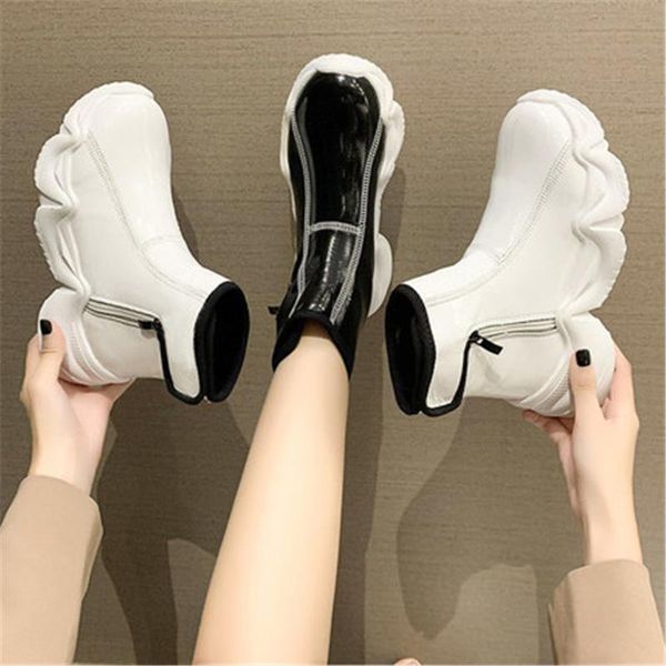 boots 2021 leather female ankle snow winter platform shoes for woman non-slip keep warm wool women's sneakers botas mujer 35-43, Black
boots 2021 leather female ankle snow winter platform shoes for woman non-slip keep warm wool women's sneakers botas mujer 35-43, Black