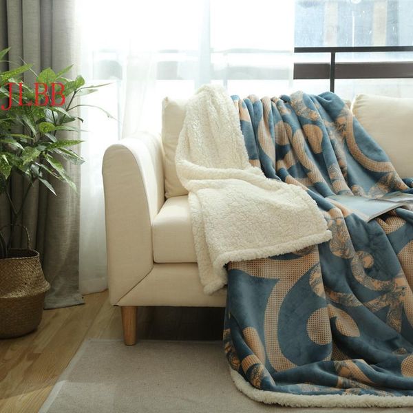 blankets 2021 european style home blanket camofleece 200*230cm-2.6kgs winter warm bedspread christmas snowflake bed linens fleece
blankets 2021 european style home blanket camofleece 200*230cm-2.6kgs winter warm bedspread christmas snowflake bed linens fleece