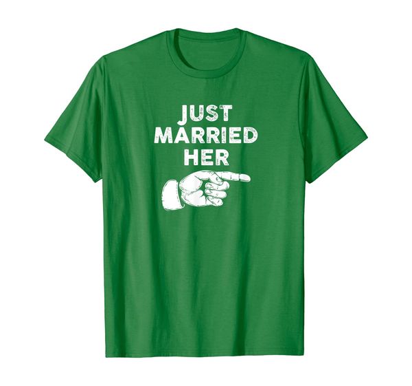 mens just married her newly married gift t-shirt, White;black