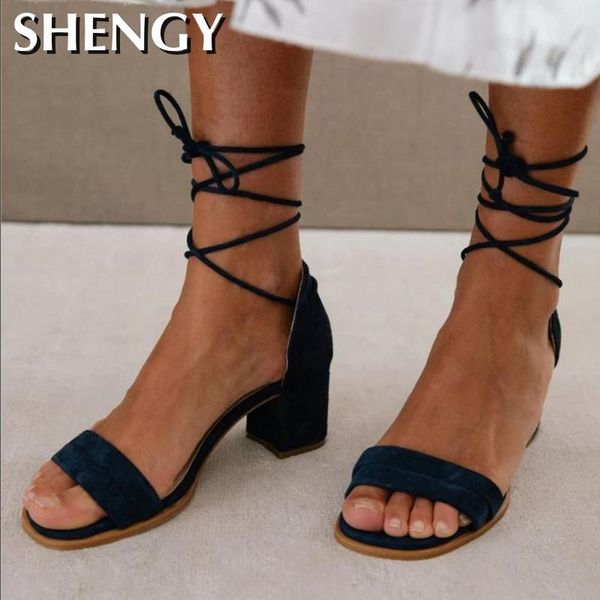 dress shoes 2021 women high heels summer roman mid heel square lace up strap sandals ladies plus size pumps, Black
dress shoes 2021 women high heels summer roman mid heel square lace up strap sandals ladies plus size pumps, Black