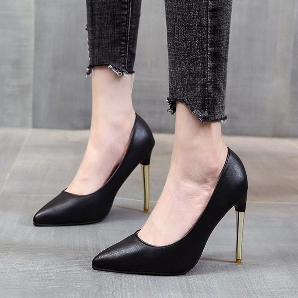 dress shoes 2021 high heels patent leather woman pumps ladies stiletto pointed women, Black
dress shoes 2021 high heels patent leather woman pumps ladies stiletto pointed women, Black