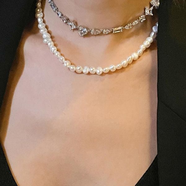 chokers original design of fresh water pearls stacked and spliced with irregular high-grade zircon long clavicle necklace, Golden;silver
chokers original design of fresh water pearls stacked and spliced with irregular high-grade zircon long clavicle necklace, Golden;silver