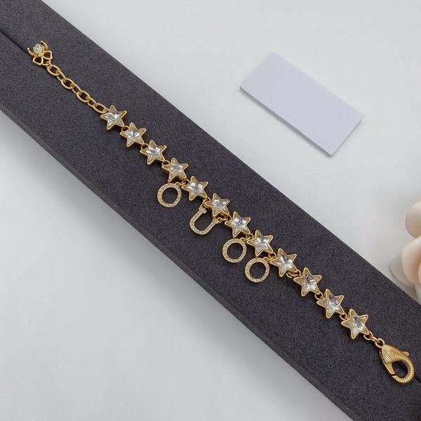 fashion iced out tennis bracelet for lady women party wedding lovers gift engagement jewelry for bride with box nrj, Golden;silver
fashion iced out tennis bracelet for lady women party wedding lovers gift engagement jewelry for bride with box nrj, Golden;silver