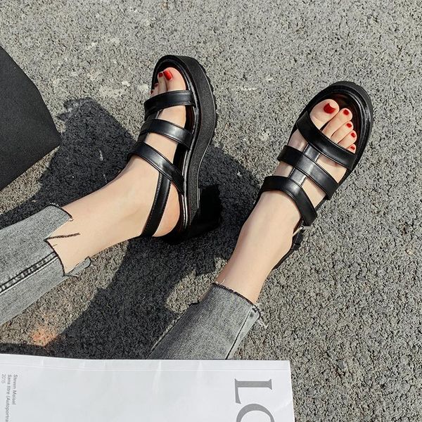 vintage punk rock gothic sandals woman gladiator shoes platform chunky sandalen dames 2021 women ljb12, Black
vintage punk rock gothic sandals woman gladiator shoes platform chunky sandalen dames 2021 women ljb12, Black