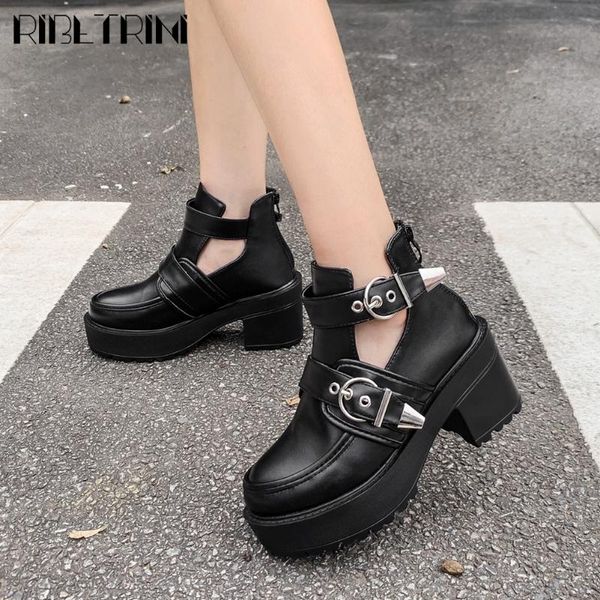 boots ribetrini punk metal decorating ankle shoes autumn platform women high block heels, Black
boots ribetrini punk metal decorating ankle shoes autumn platform women high block heels, Black