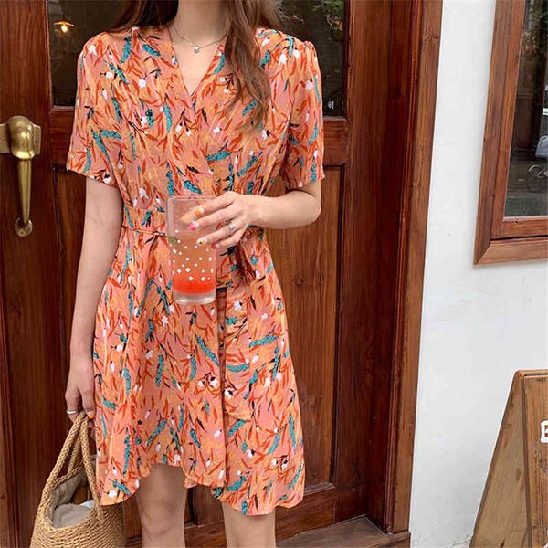 summer vintage v-neck floral print women a-line dress short sleeve lace up female slim waist party vestidos femme 210429, Black;gray
summer vintage v-neck floral print women a-line dress short sleeve lace up female slim waist party vestidos femme 210429, Black;gray