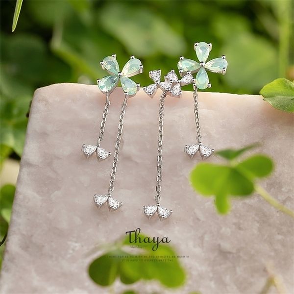 thaya genuine 925 sterling silver cubic zircon stud clover drop earrings for women engagement gift fine jewerlry 210317
thaya genuine 925 sterling silver cubic zircon stud clover drop earrings for women engagement gift fine jewerlry 210317