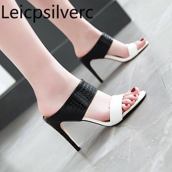 slippers spring and summer style outdoor womens fine heel super high fish mouth plus size 34-48, Black
slippers spring and summer style outdoor womens fine heel super high fish mouth plus size 34-48, Black