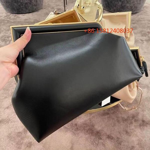 evening bags 2021 designer leather women's clutch metal edging letter lock design unique crossbody shopper purs
evening bags 2021 designer leather women's clutch metal edging letter lock design unique crossbody shopper purs