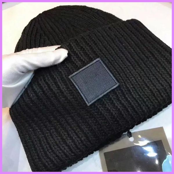 wholesale women designer mens knitted hat skull caps winter keep warm casquette rabbit fur cashmere casual cap street fashion hats d2111164f, Blue;gray
wholesale women designer mens knitted hat skull caps winter keep warm casquette rabbit fur cashmere casual cap street fashion hats d2111164f, Blue;gray