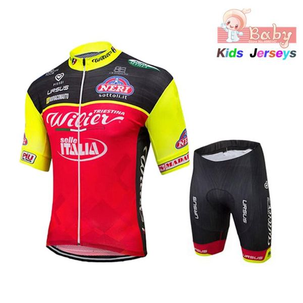 kids kurzarm radfahren jersey atmungs quick-dry kleidung gesetzt reiten tragen ropa ciclismo summer cycling clothing racing sets, Black;blue
kids kurzarm radfahren jersey atmungs quick-dry kleidung gesetzt reiten tragen ropa ciclismo summer cycling clothing racing sets, Black;blue