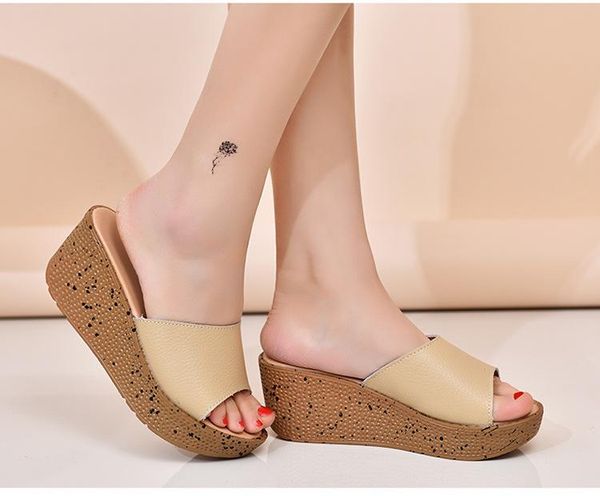 women's sandals summer fashion thick-bottomed muffin bottom slippers women flip flops, Black
women's sandals summer fashion thick-bottomed muffin bottom slippers women flip flops, Black
