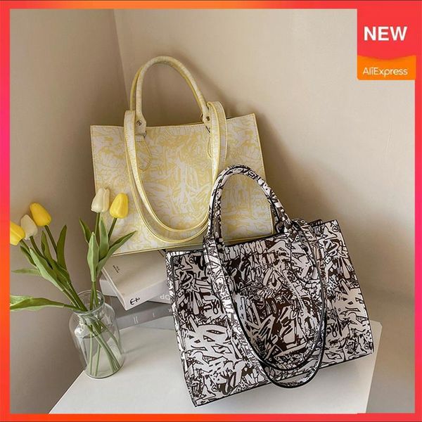 waist bags fashion graffiti shoulder leather women large capacity handbag luxury designer tote bag
waist bags fashion graffiti shoulder leather women large capacity handbag luxury designer tote bag