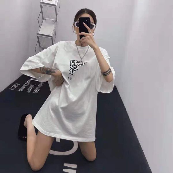 luxury design correct version summer jiachao simple printing short sleeve t-shirt, White
luxury design correct version summer jiachao simple printing short sleeve t-shirt, White