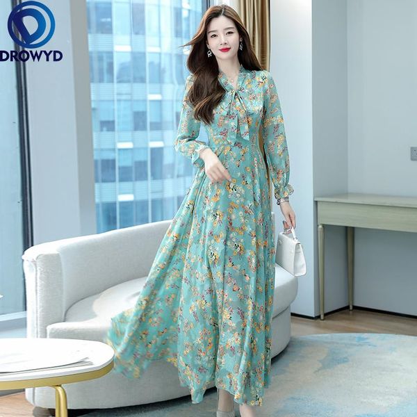 casual dresses 2021 autumn winter vintage women maxi fashion green floral chiffon midi dress elegant bodycon party long sleeve vestidos, Black;gray
casual dresses 2021 autumn winter vintage women maxi fashion green floral chiffon midi dress elegant bodycon party long sleeve vestidos, Black;gray