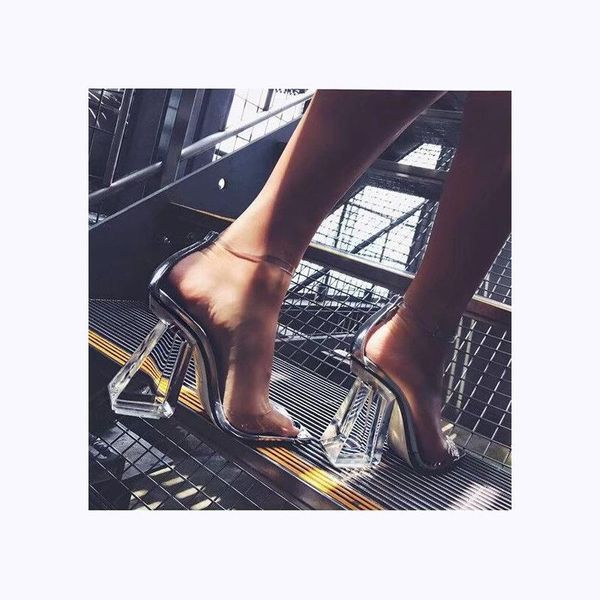 women sandals shoes celebrity wearing simple style pvc clear strappy buckle high heels woman transparent fgh678, Black
women sandals shoes celebrity wearing simple style pvc clear strappy buckle high heels woman transparent fgh678, Black