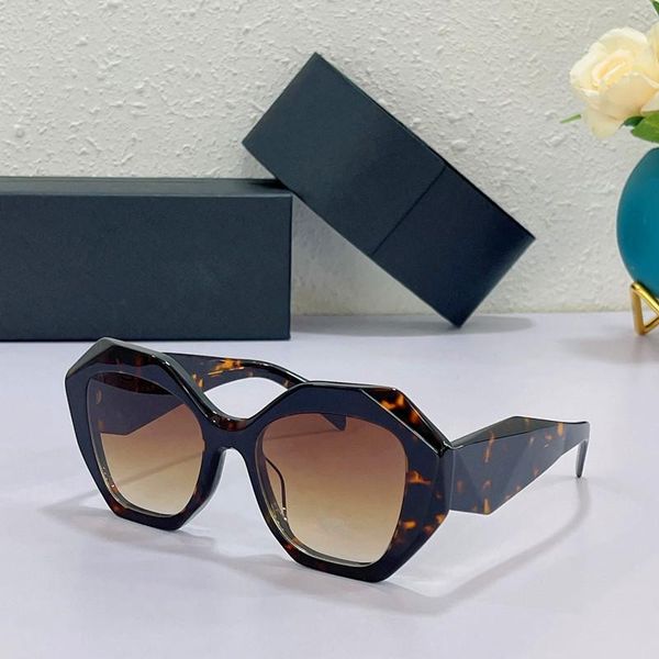 composit sunglasses women colored black square futuristic retro sun rectangular pr box, White;black
composit sunglasses women colored black square futuristic retro sun rectangular pr box, White;black