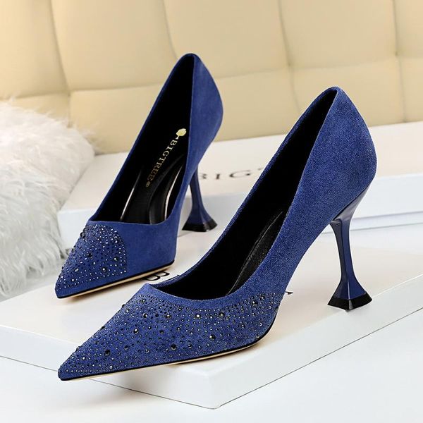 dress shoes party woman high heels pointed toe nightclub women's pumps female glitter single crystal thin heel, Black
dress shoes party woman high heels pointed toe nightclub women's pumps female glitter single crystal thin heel, Black